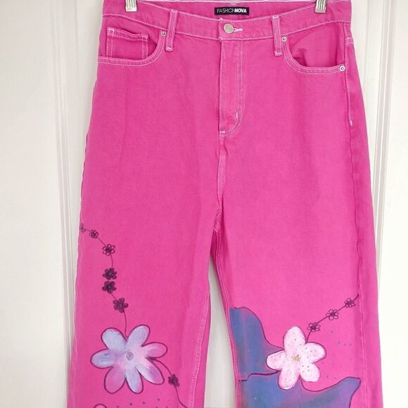 Fashion Nova Pink Fuchsia Jeans Floral Paint High Waist Jr 9 NEW - Picture 10 of 10